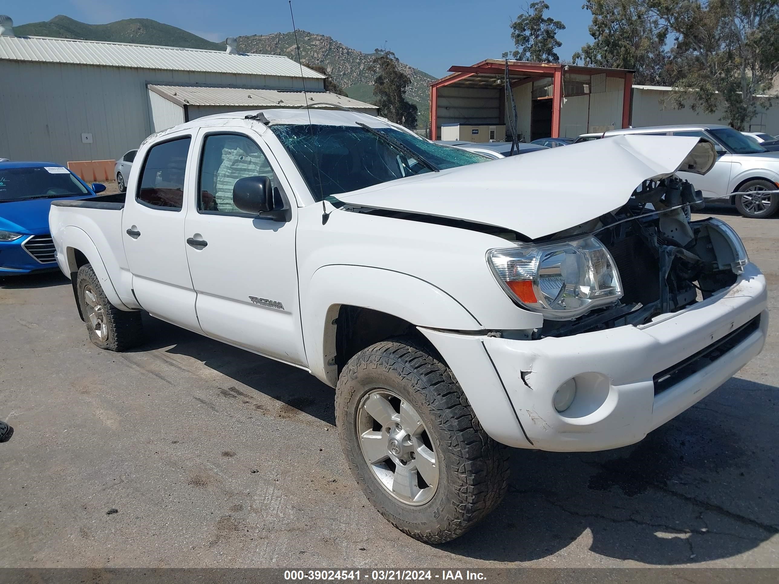 Photo 0 VIN: 3TMMU4FN4BM033020 - TOYOTA TACOMA 