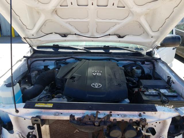 Photo 6 VIN: 3TMMU4FN4BM037147 - TOYOTA TACOMA DOU 