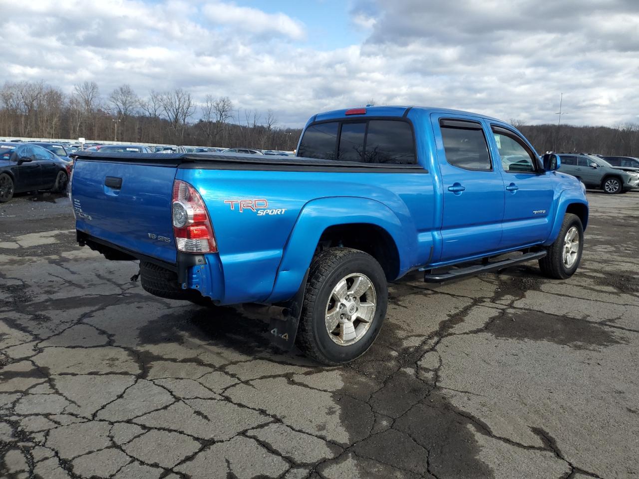 Photo 2 VIN: 3TMMU4FN5AM022221 - TOYOTA TACOMA 