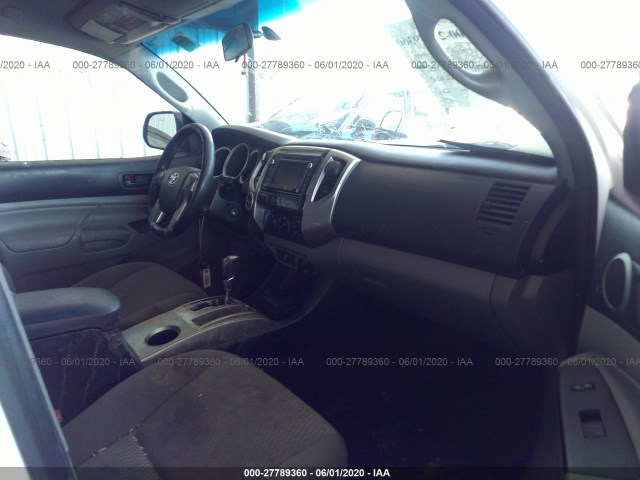 Photo 4 VIN: 3TMMU4FN5EM071960 - TOYOTA TACOMA 