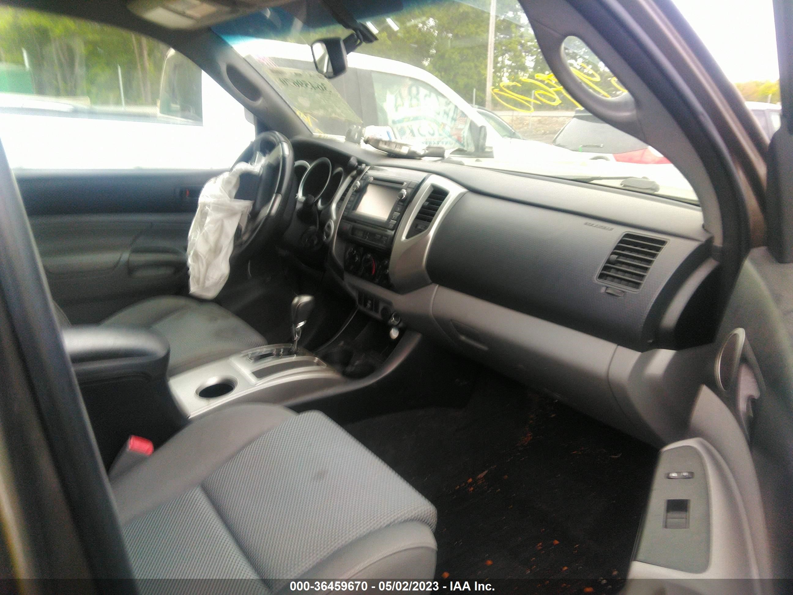 Photo 4 VIN: 3TMMU4FN6DM052946 - TOYOTA TACOMA 