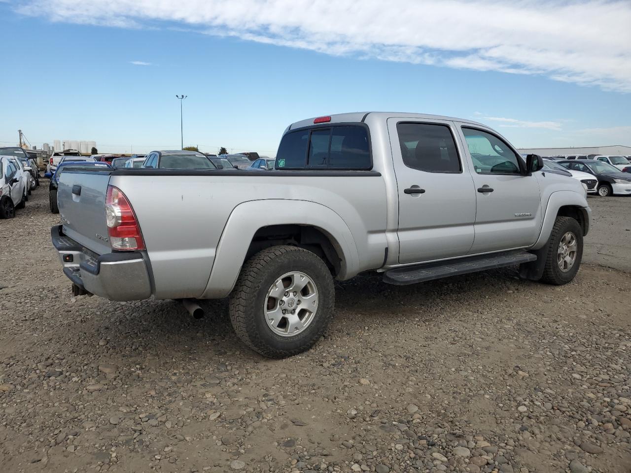 Photo 2 VIN: 3TMMU4FN6DM059668 - TOYOTA TACOMA 