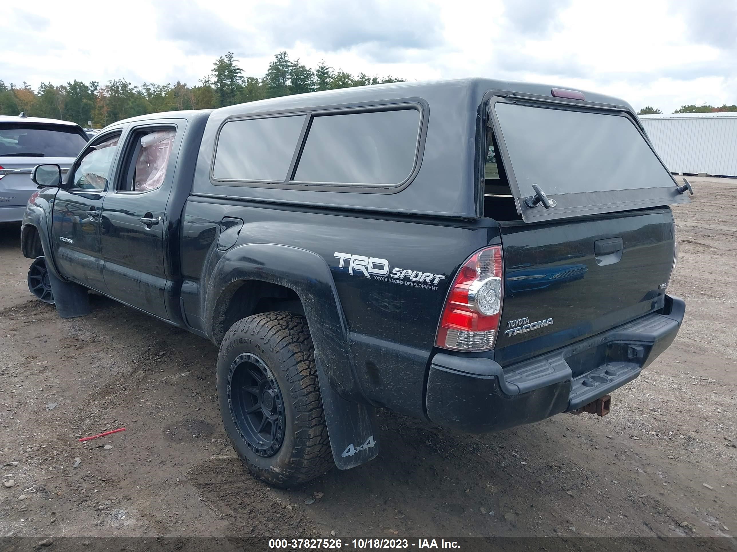 Photo 2 VIN: 3TMMU4FN6FM083052 - TOYOTA TACOMA 