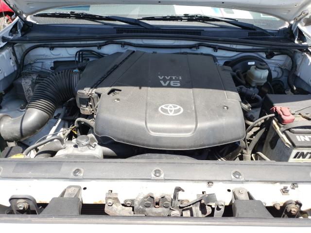 Photo 6 VIN: 3TMMU4FN7AM017697 - TOYOTA TACOMA DOU 