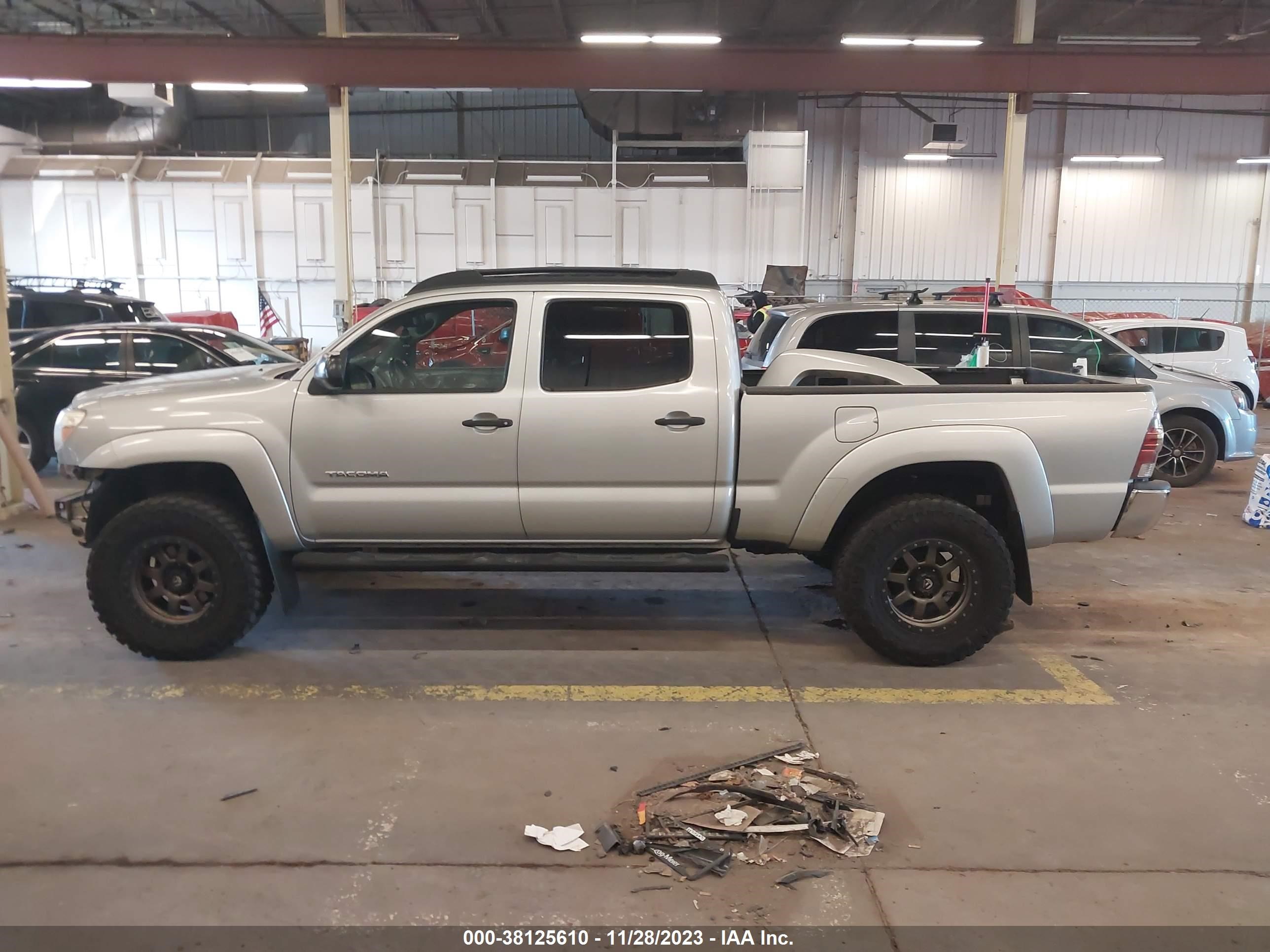 Photo 14 VIN: 3TMMU4FN9CM048033 - TOYOTA TACOMA 