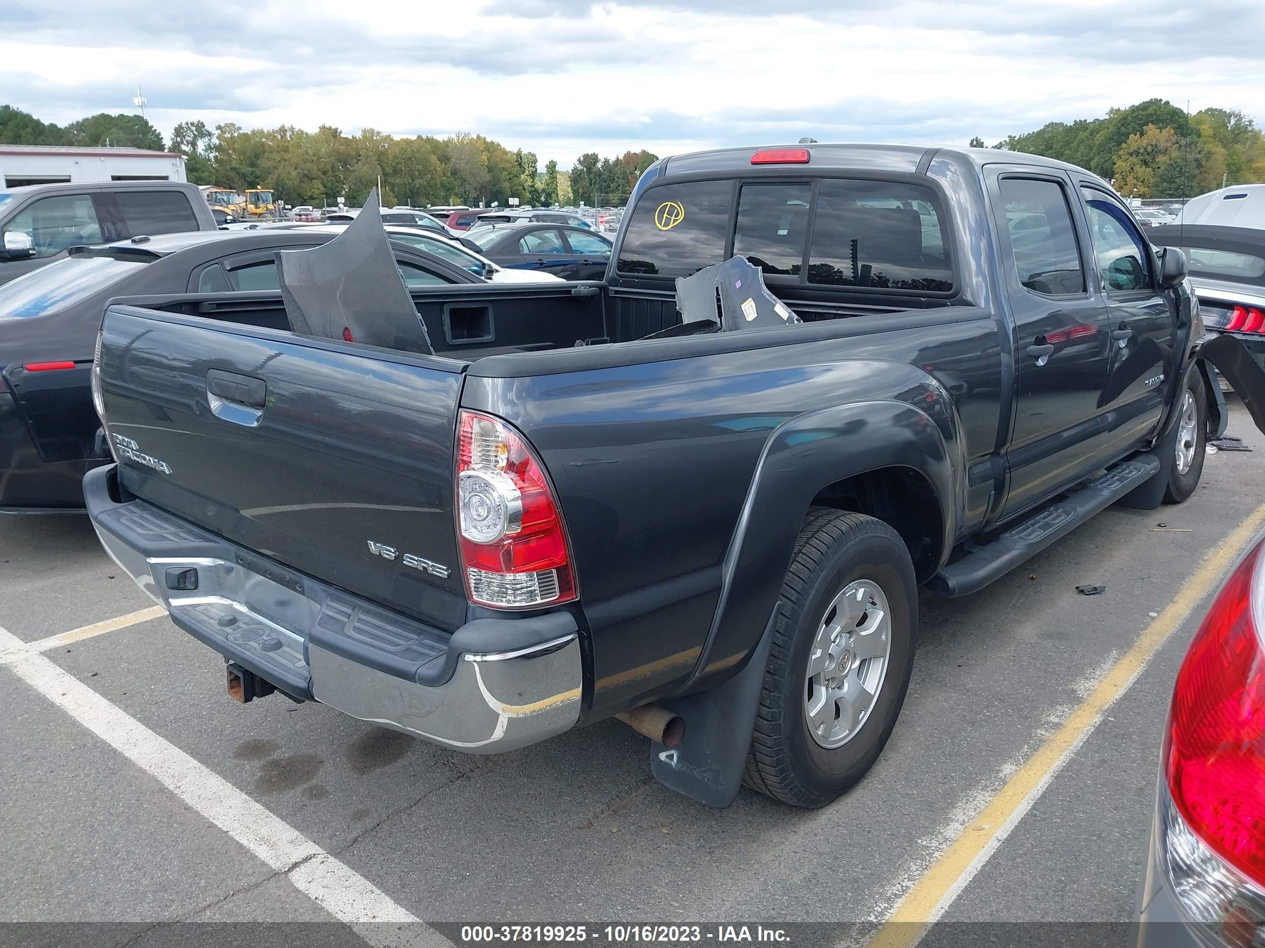 Photo 3 VIN: 3TMMU4FNXAM022313 - TOYOTA TACOMA 