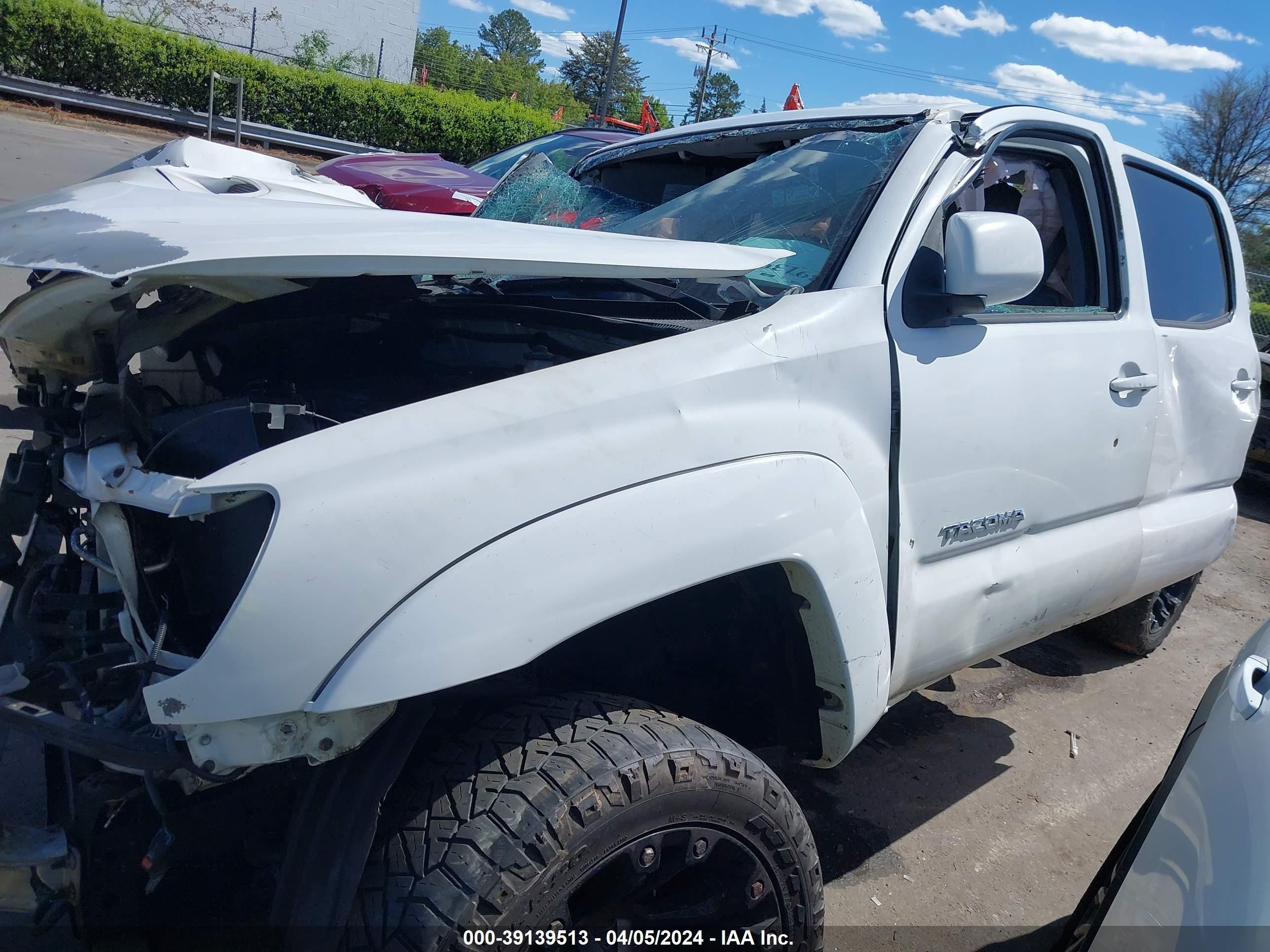 Photo 1 VIN: 3TMMU52N39M008860 - TOYOTA TACOMA 