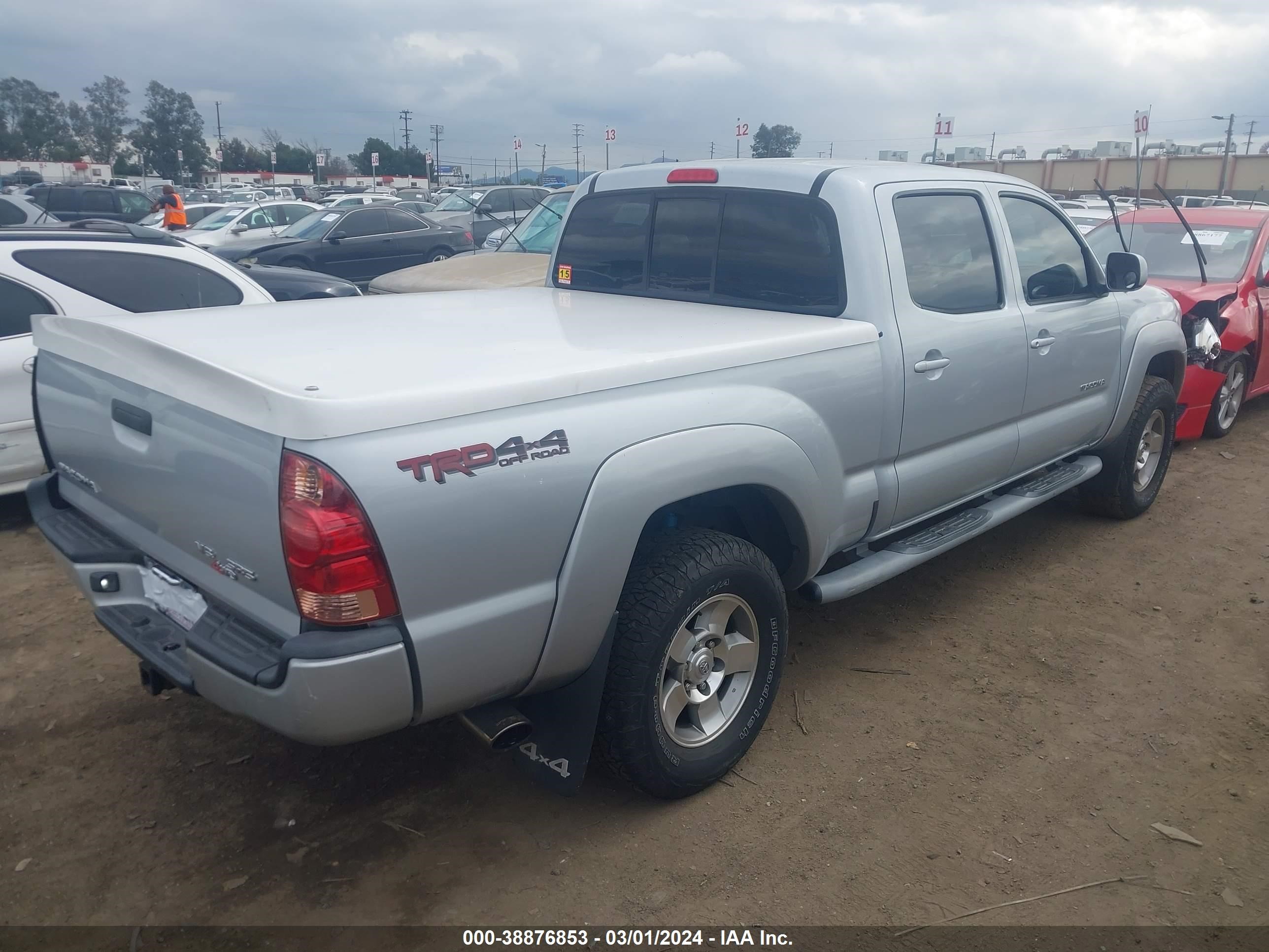 Photo 3 VIN: 3TMMU52N86M003505 - TOYOTA TACOMA 