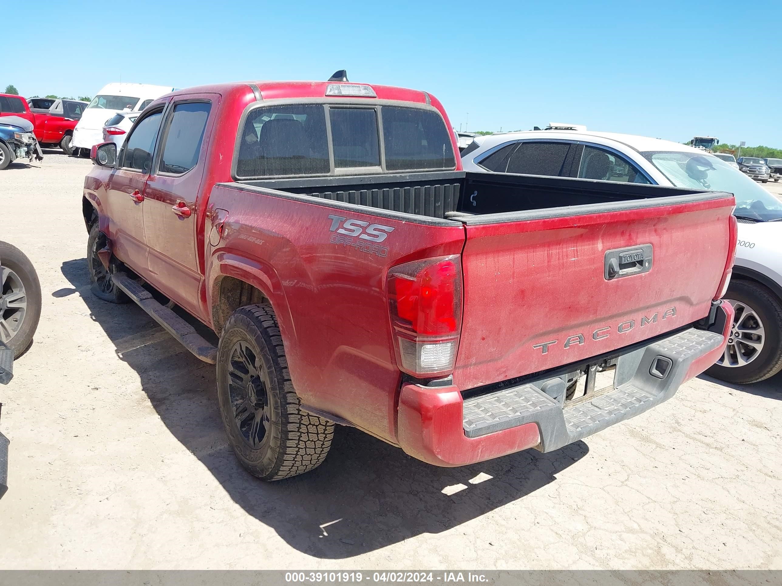 Photo 2 VIN: 3TYAX5GN0MT018214 - TOYOTA TACOMA 