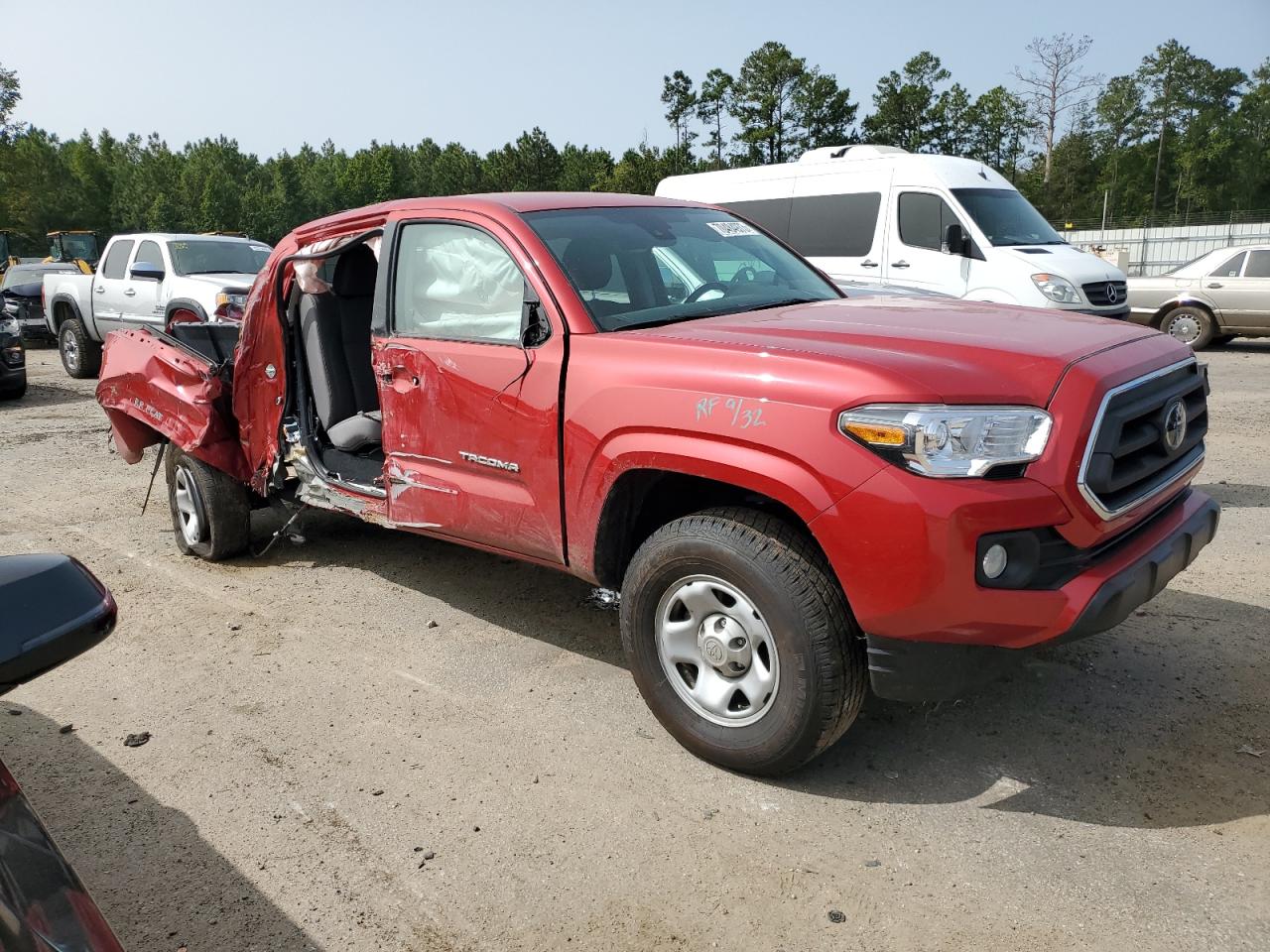 Photo 3 VIN: 3TYAX5GN1NT041163 - TOYOTA TACOMA 