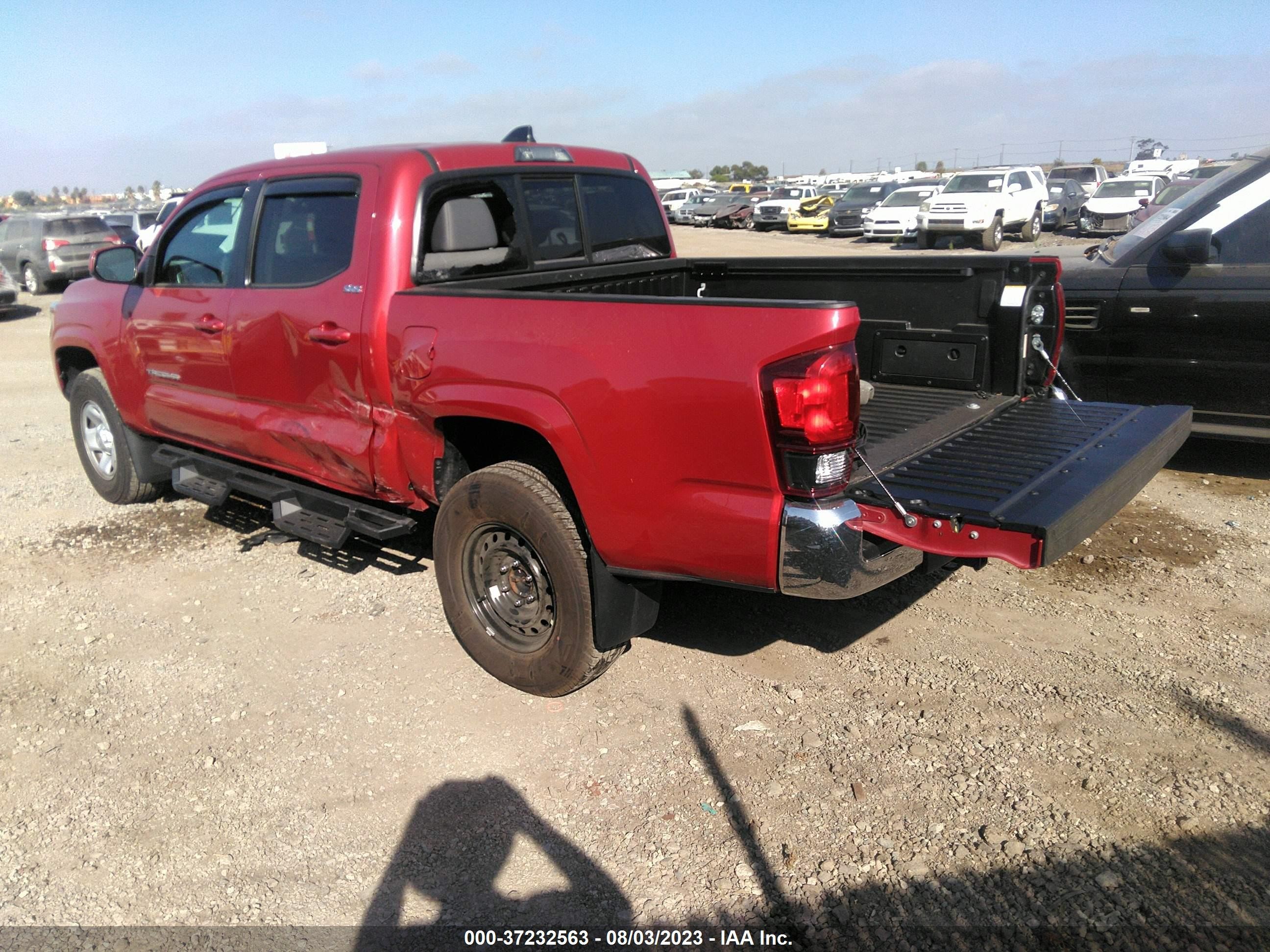 Photo 2 VIN: 3TYAX5GN2NT049353 - TOYOTA TACOMA 