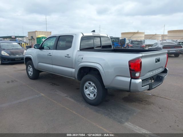 Photo 2 VIN: 3TYAX5GN2NT064080 - TOYOTA TACOMA 2WD 