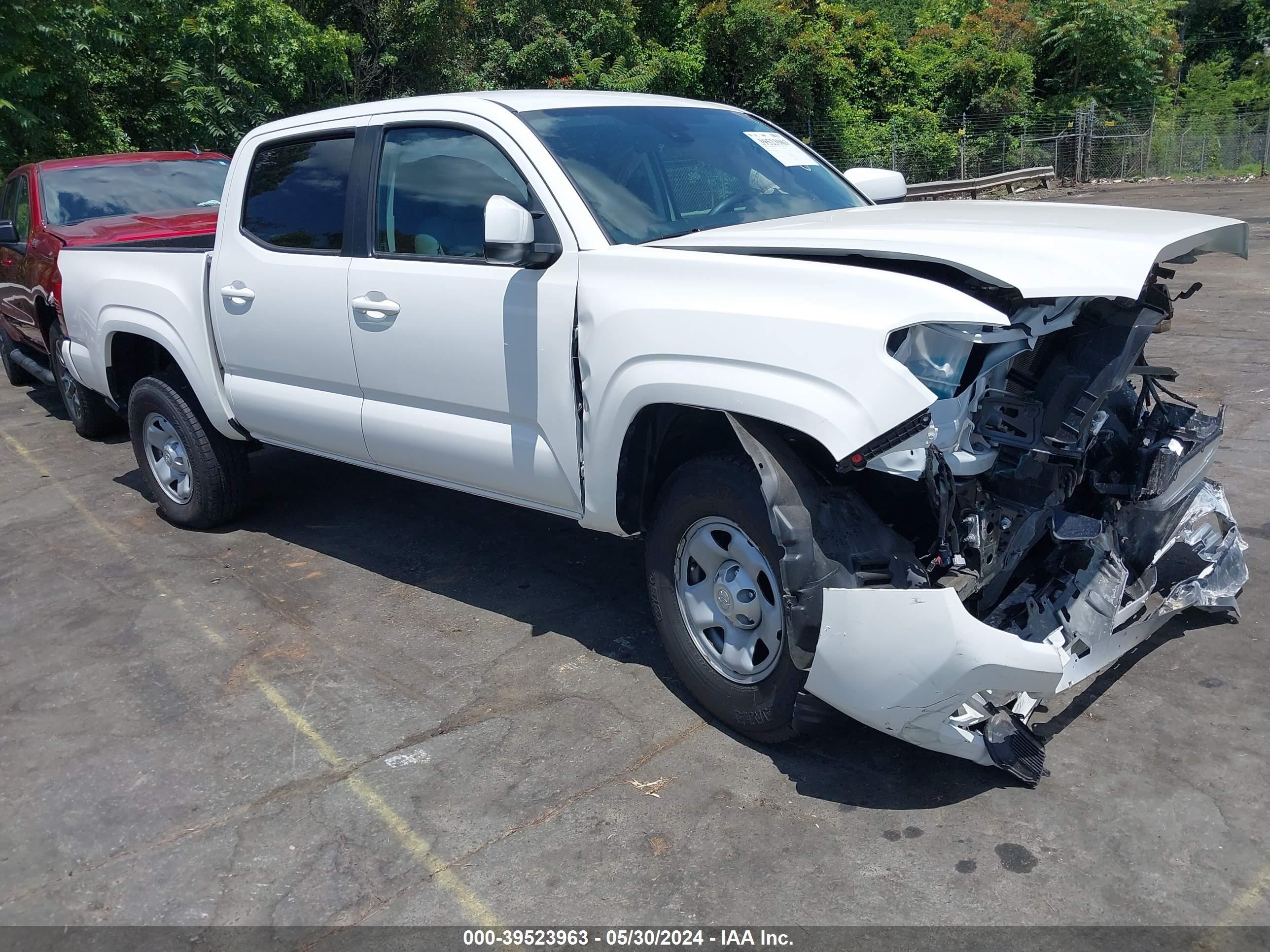 Photo 0 VIN: 3TYAX5GN7NT046402 - TOYOTA TACOMA 