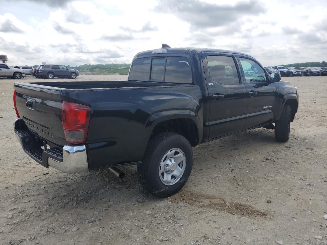 Photo 2 VIN: 3TYAX5GN8NT034761 - TOYOTA TACOMA 