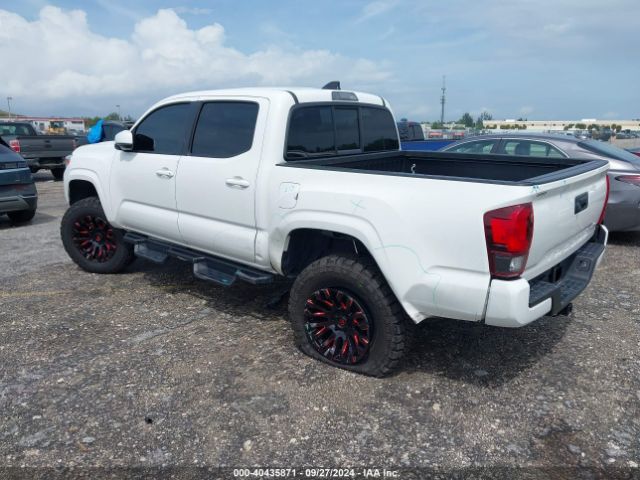 Photo 2 VIN: 3TYAX5GN9MT015800 - TOYOTA TACOMA 