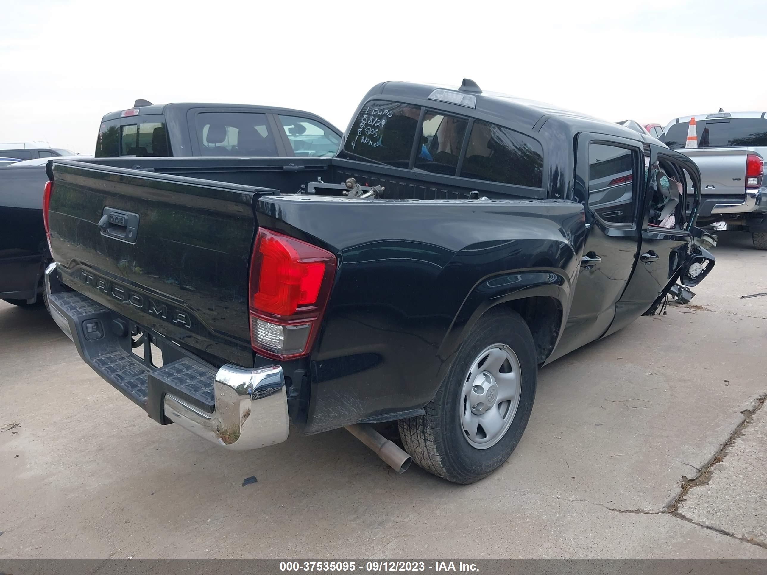 Photo 3 VIN: 3TYAX5GN9NT042089 - TOYOTA TACOMA 