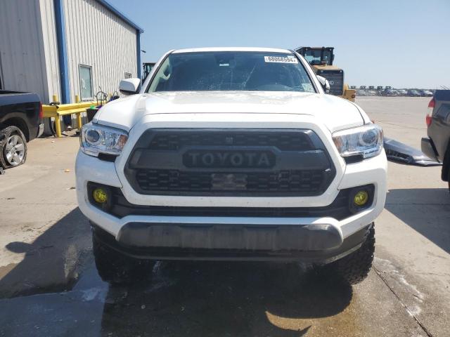 Photo 4 VIN: 3TYAX5GN9NT049981 - TOYOTA TACOMA DOU 