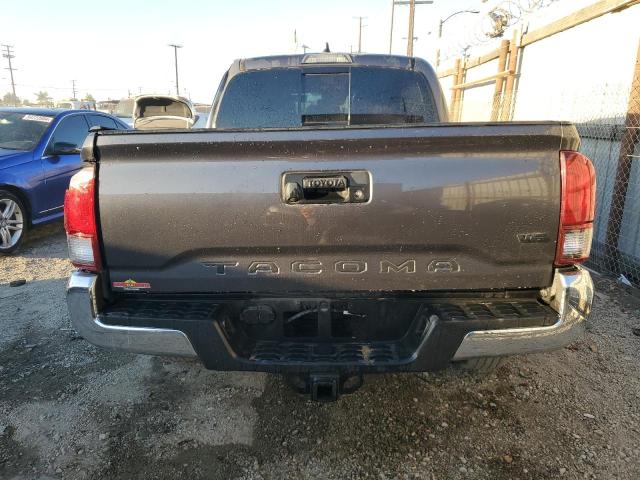 Photo 5 VIN: 3TYAZ5CN2PT040459 - TOYOTA TACOMA DOU 