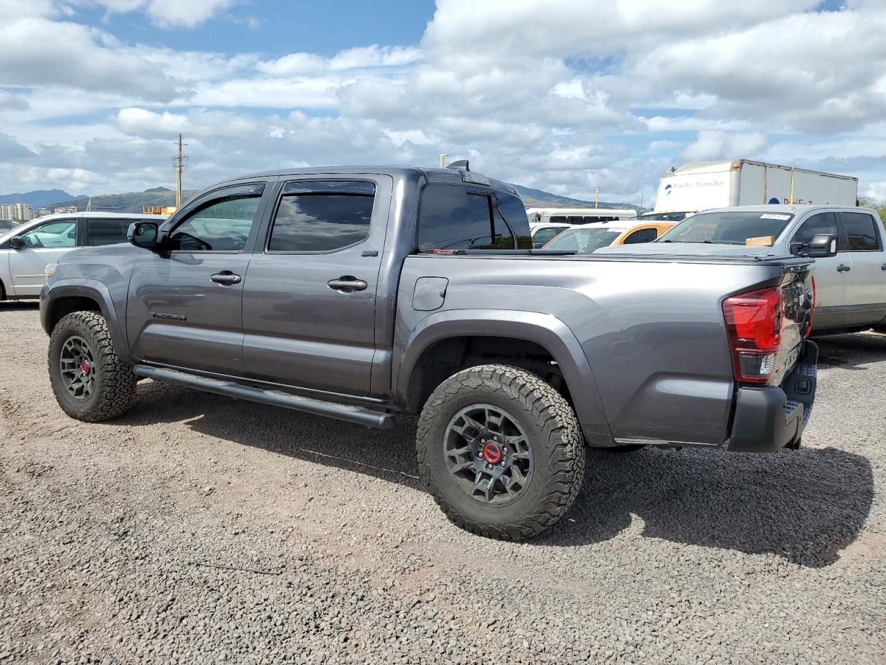 Photo 1 VIN: 3TYAZ5CN3NT019407 - TOYOTA TACOMA 