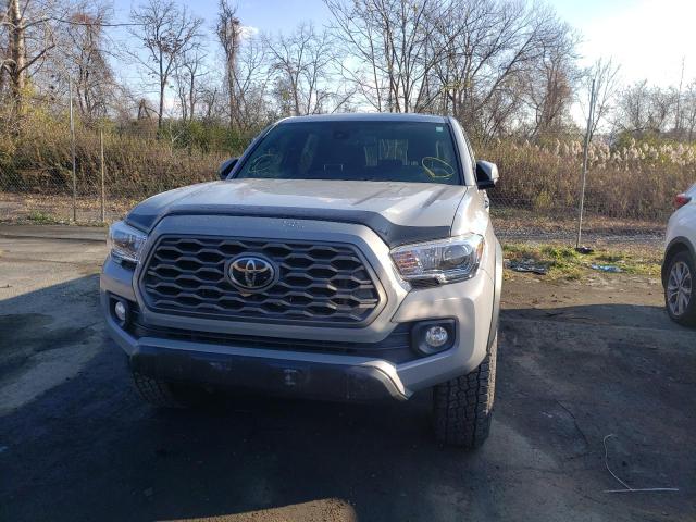 Photo 4 VIN: 3TYAZ5CN8MT004500 - TOYOTA TACOMA DOU 