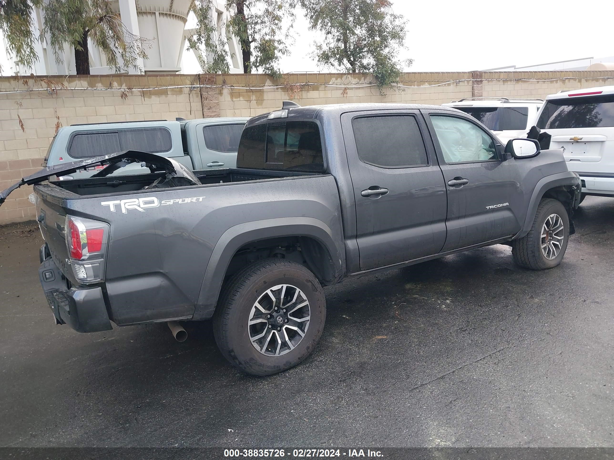 Photo 3 VIN: 3TYAZ5CN9NT020240 - TOYOTA TACOMA 