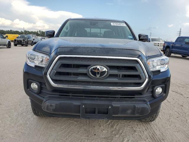 Photo 4 VIN: 3TYBZ5DN8PT002351 - TOYOTA TACOMA DOU 