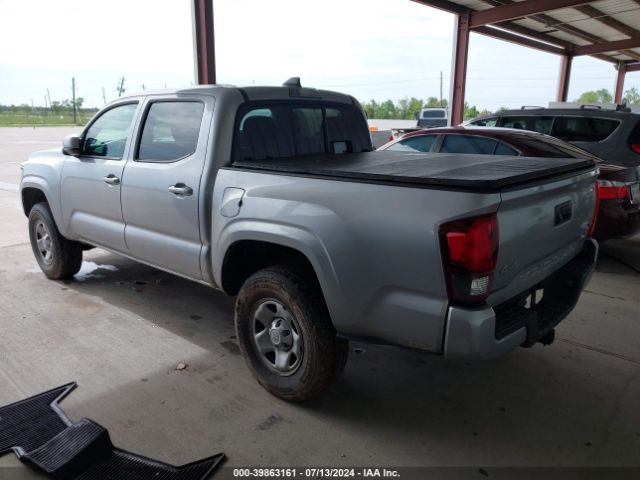 Photo 2 VIN: 3TYCZ5AN0NT072495 - TOYOTA TACOMA DOU 