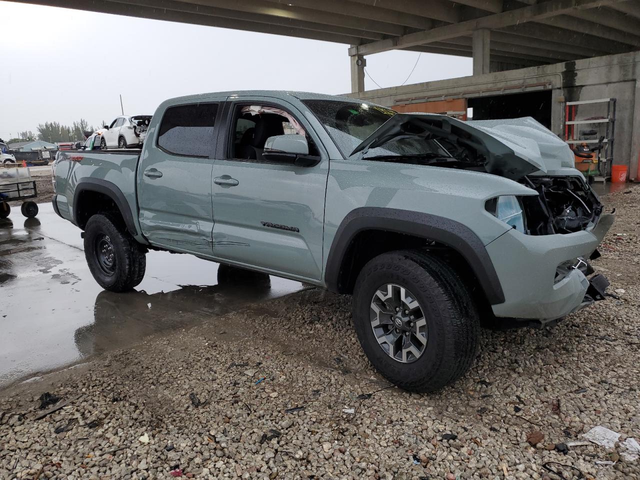 Photo 3 VIN: 3TYCZ5AN0PT120502 - TOYOTA TACOMA 