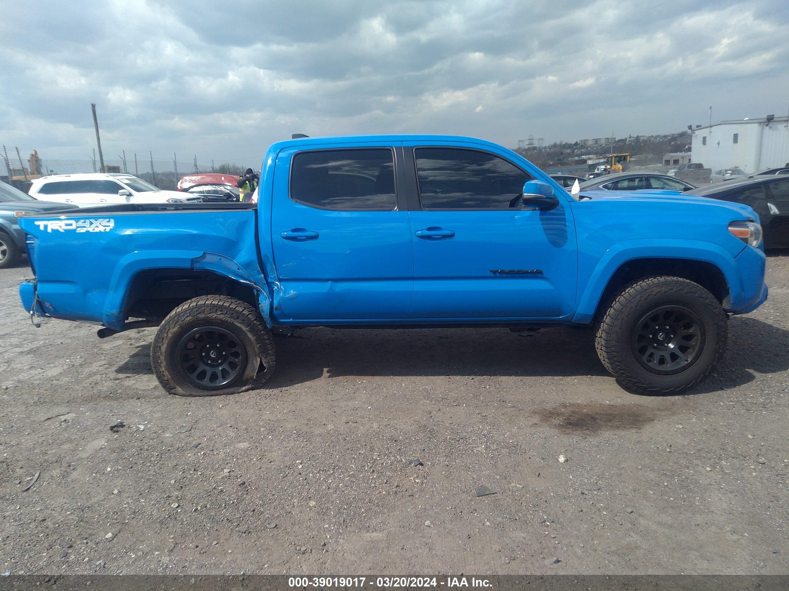 Photo 13 VIN: 3TYCZ5AN2MT022910 - TOYOTA TACOMA 