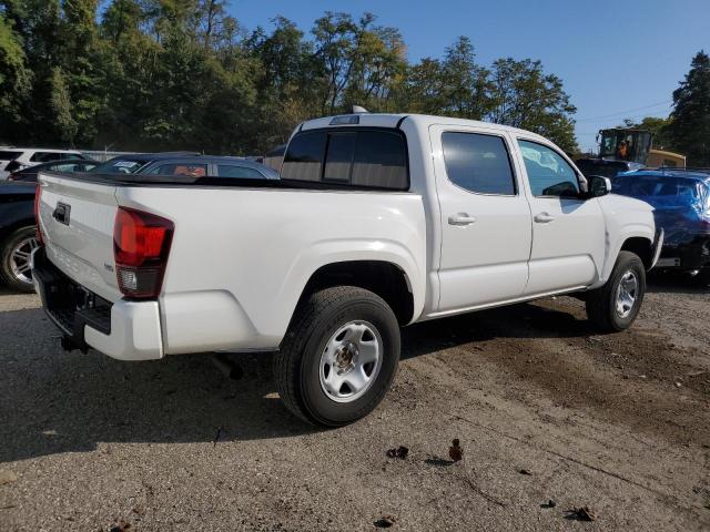 Photo 2 VIN: 3TYCZ5AN2NT068819 - TOYOTA TACOMA 