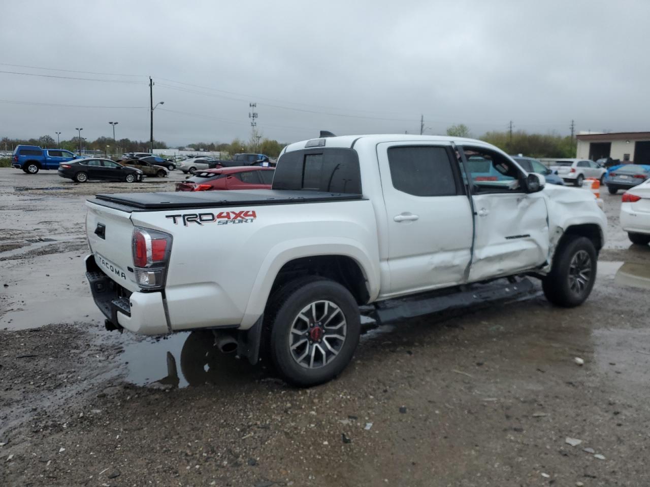 Photo 2 VIN: 3TYCZ5AN3MT038601 - TOYOTA TACOMA 