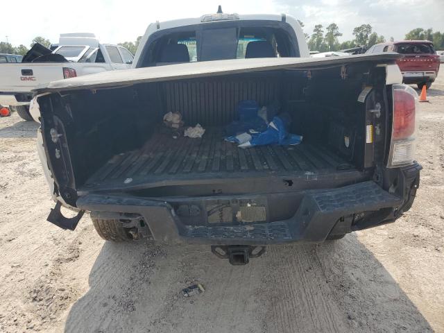 Photo 5 VIN: 3TYCZ5AN3NT087198 - TOYOTA TACOMA DOU 