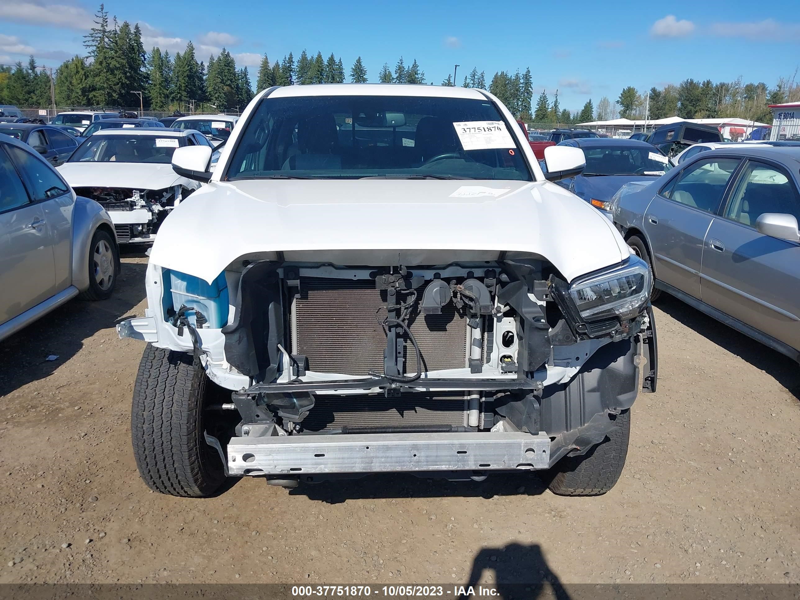 Photo 12 VIN: 3TYCZ5AN4MT052099 - TOYOTA TACOMA 