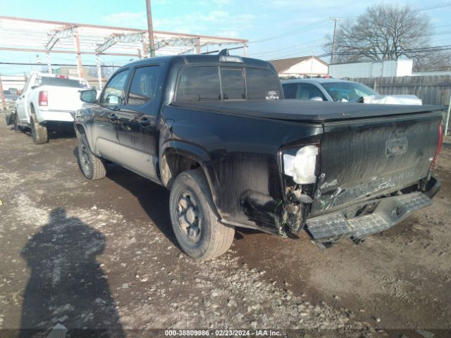 Photo 2 VIN: 3TYCZ5AN5MT010895 - TOYOTA TACOMA 