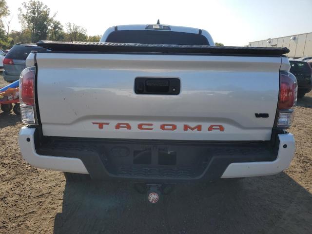 Photo 5 VIN: 3TYCZ5AN5NT068331 - TOYOTA TACOMA DOU 