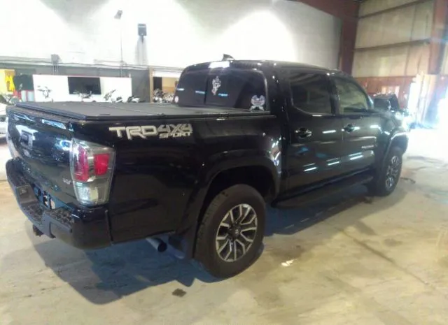 Photo 3 VIN: 3TYCZ5AN6MT027737 - TOYOTA TACOMA 4WD 