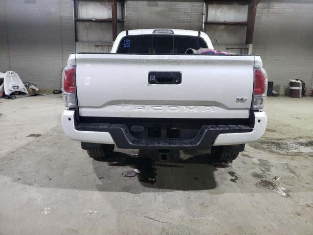 Photo 5 VIN: 3TYCZ5AN6NT092525 - TOYOTA TACOMA DOU 