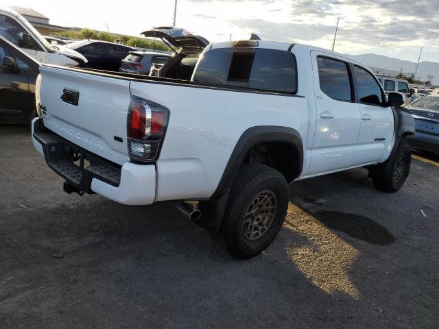 Photo 2 VIN: 3TYCZ5AN8NT100561 - TOYOTA TACOMA 