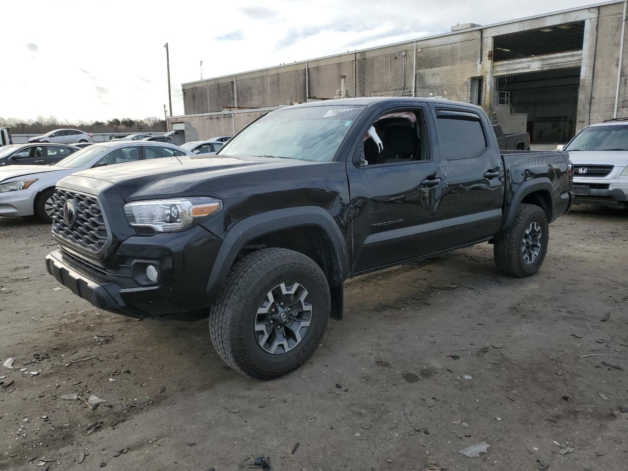 Photo 1 VIN: 3TYCZ5AN8PT124538 - TOYOTA TACOMA 