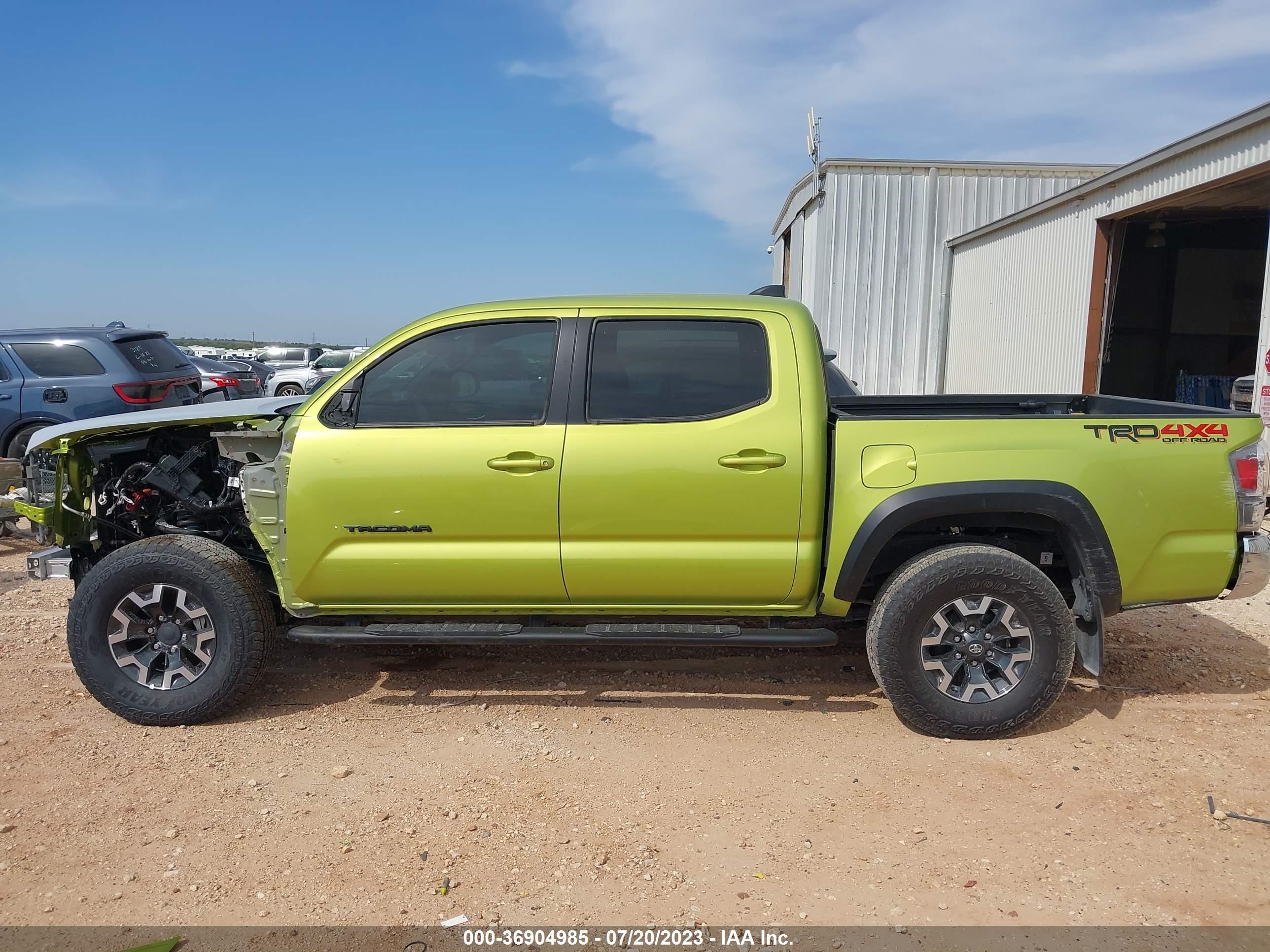 Photo 14 VIN: 3TYCZ5AN9PT132793 - TOYOTA TACOMA 