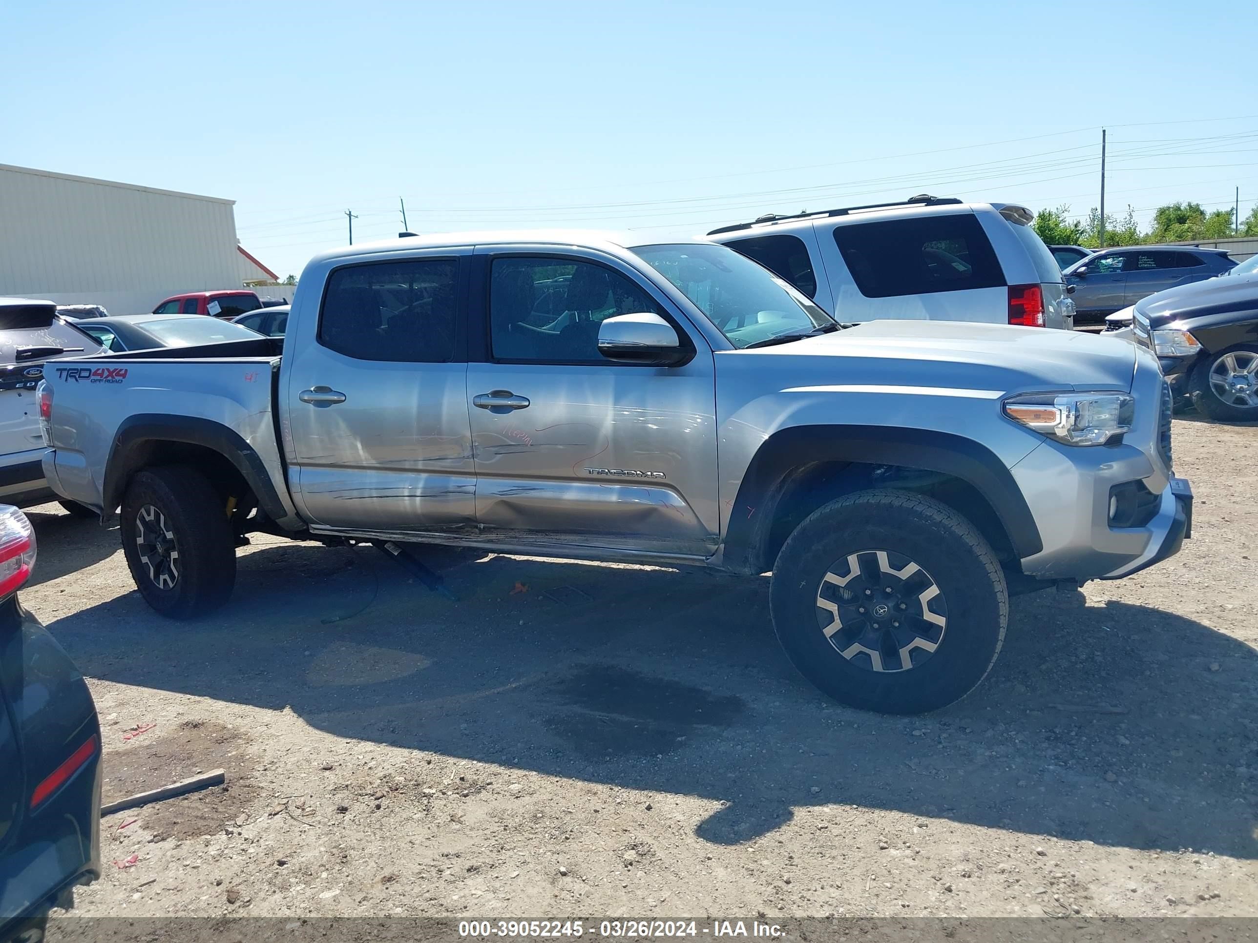 Photo 12 VIN: 3TYCZ5AN9PT168550 - TOYOTA TACOMA 