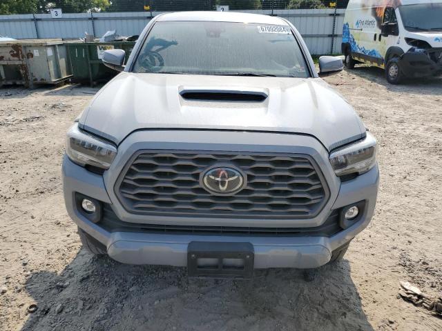 Photo 4 VIN: 3TYDZ5BN0MT003646 - TOYOTA TACOMA DOU 