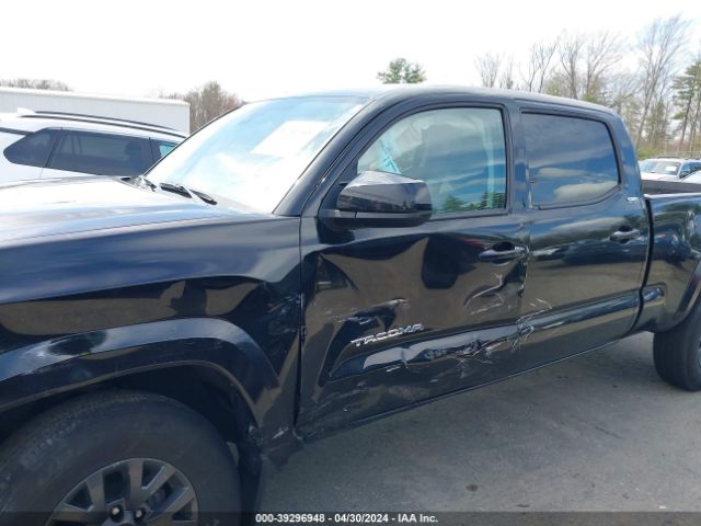 Photo 5 VIN: 3TYDZ5BN1NT015824 - TOYOTA TACOMA 