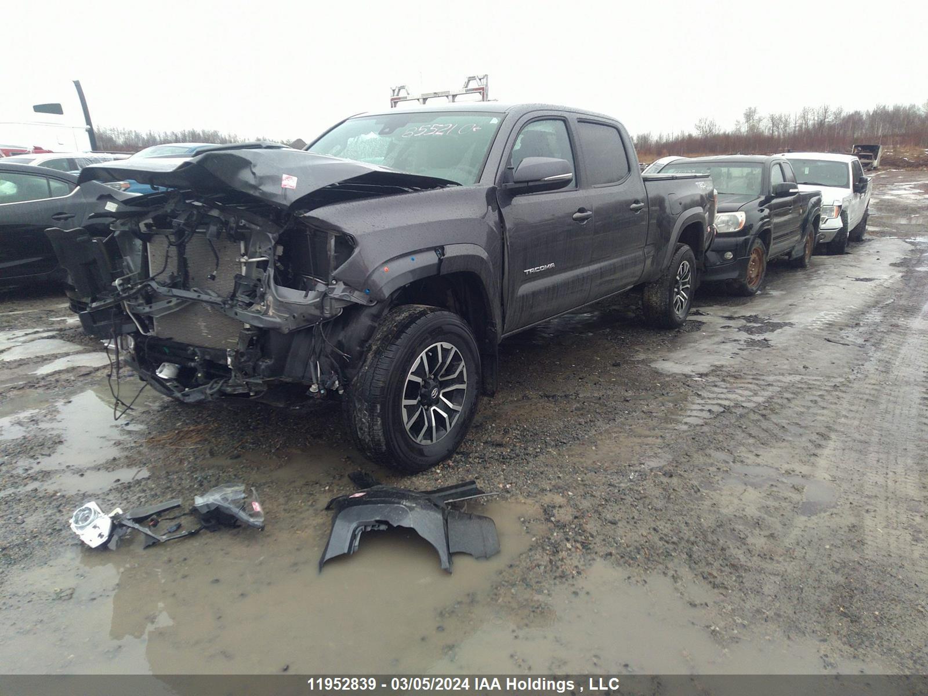 Photo 1 VIN: 3TYDZ5BN2NT012558 - TOYOTA TACOMA 