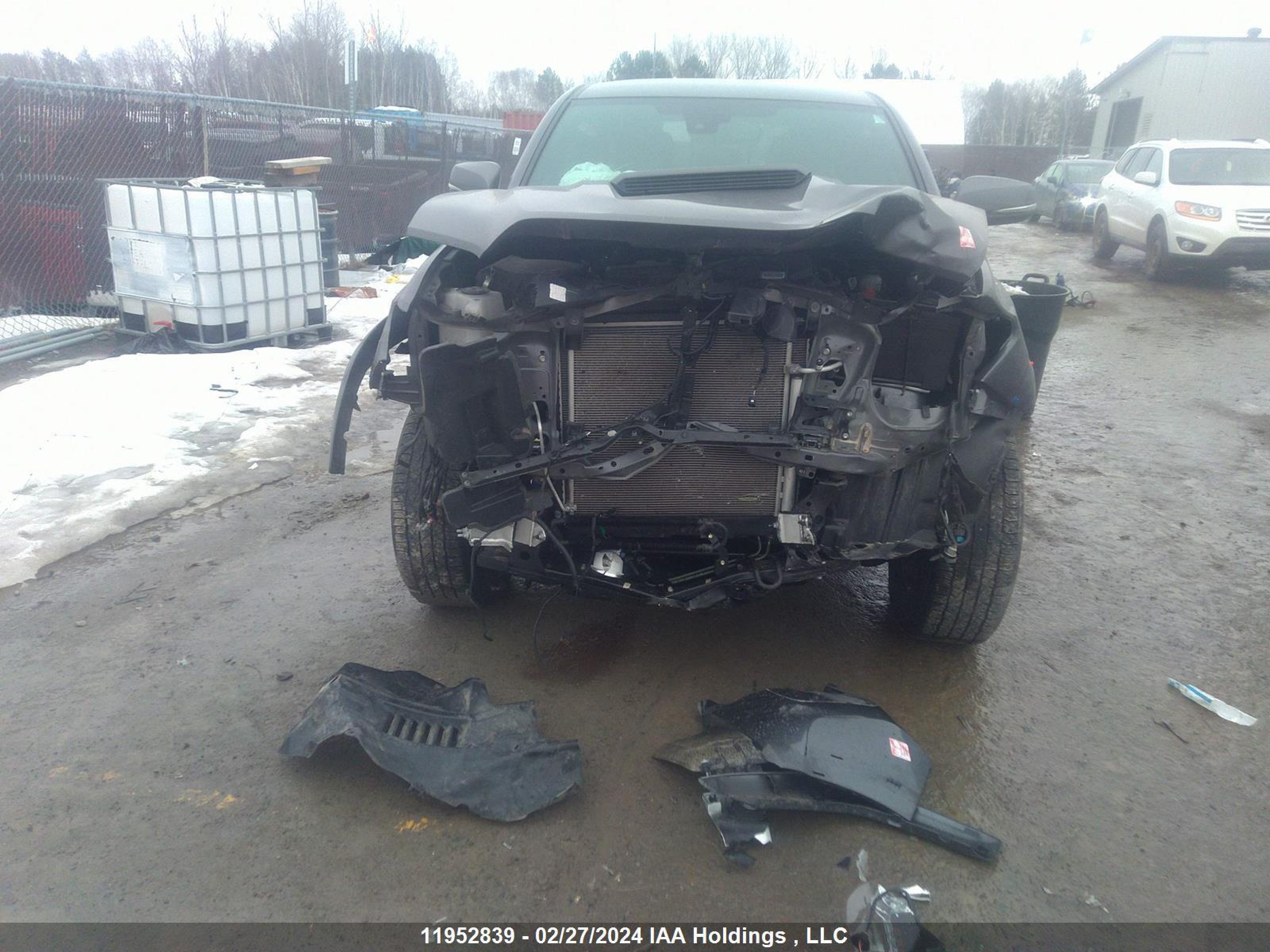 Photo 12 VIN: 3TYDZ5BN2NT012558 - TOYOTA TACOMA 