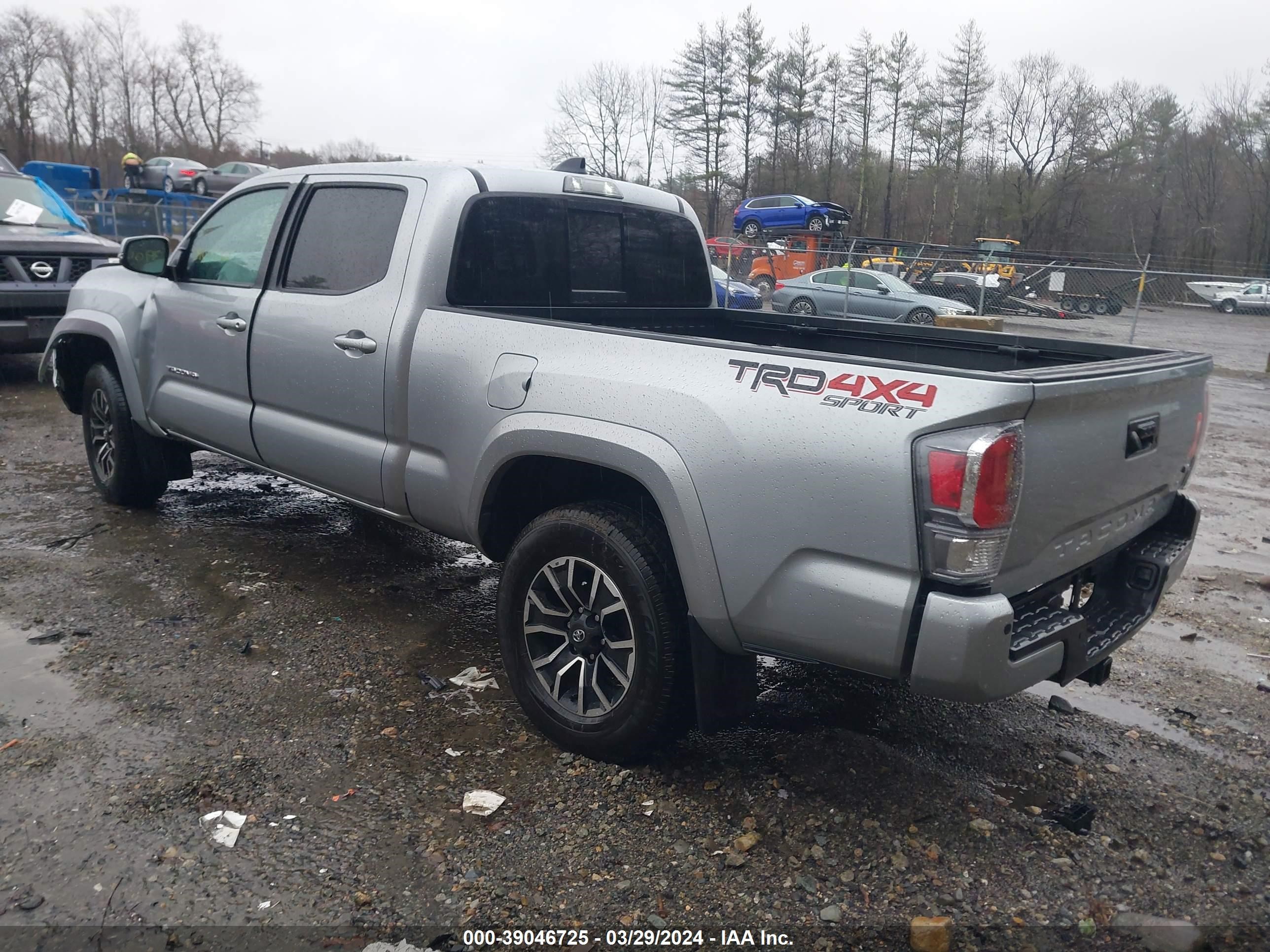 Photo 2 VIN: 3TYDZ5BN2PT026060 - TOYOTA TACOMA 