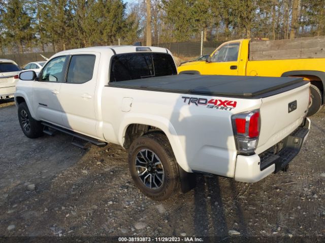 Photo 2 VIN: 3TYDZ5BN6MT002131 - TOYOTA TACOMA 