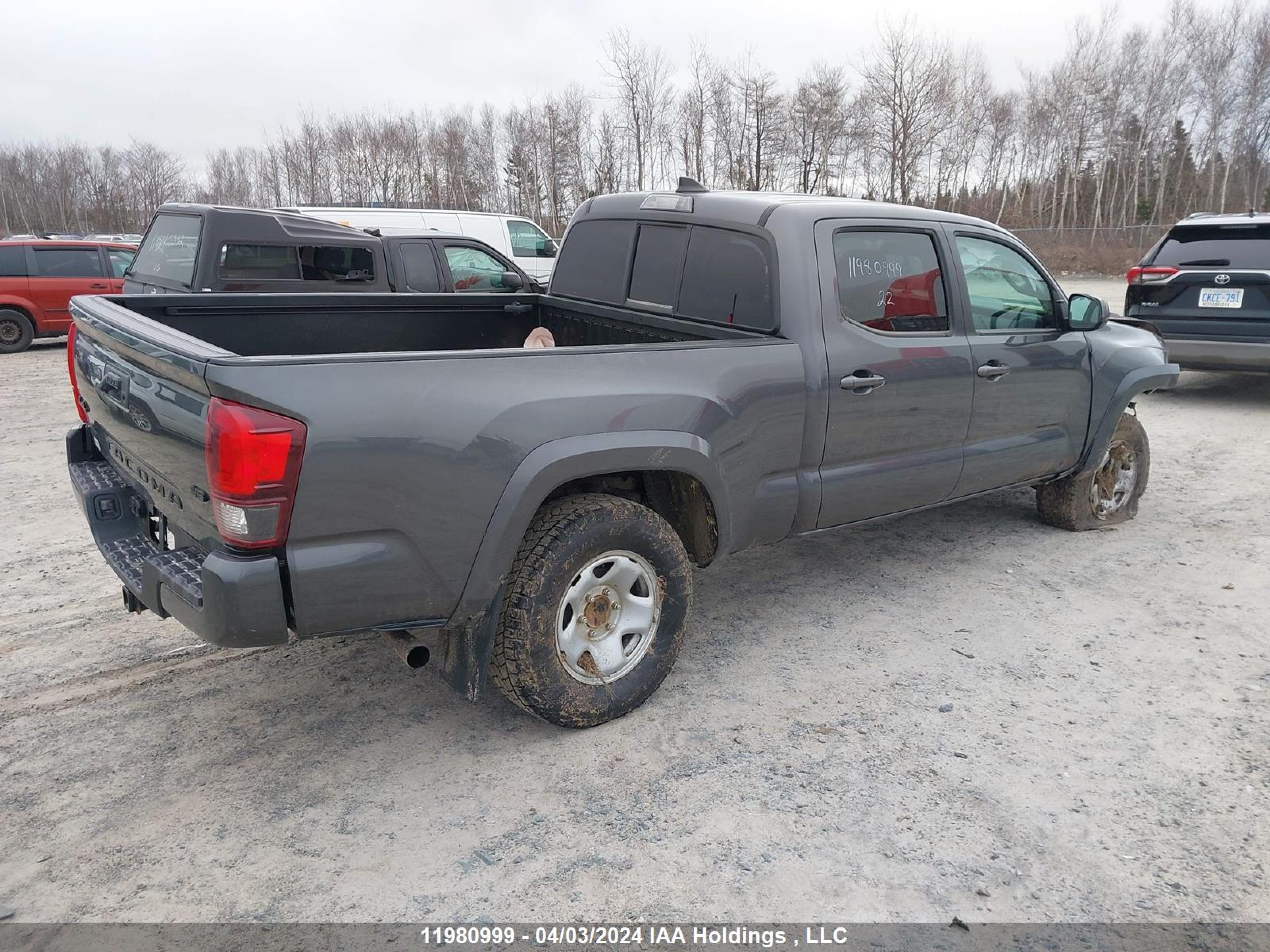 Photo 3 VIN: 3TYDZ5BN6NT005788 - TOYOTA TACOMA 