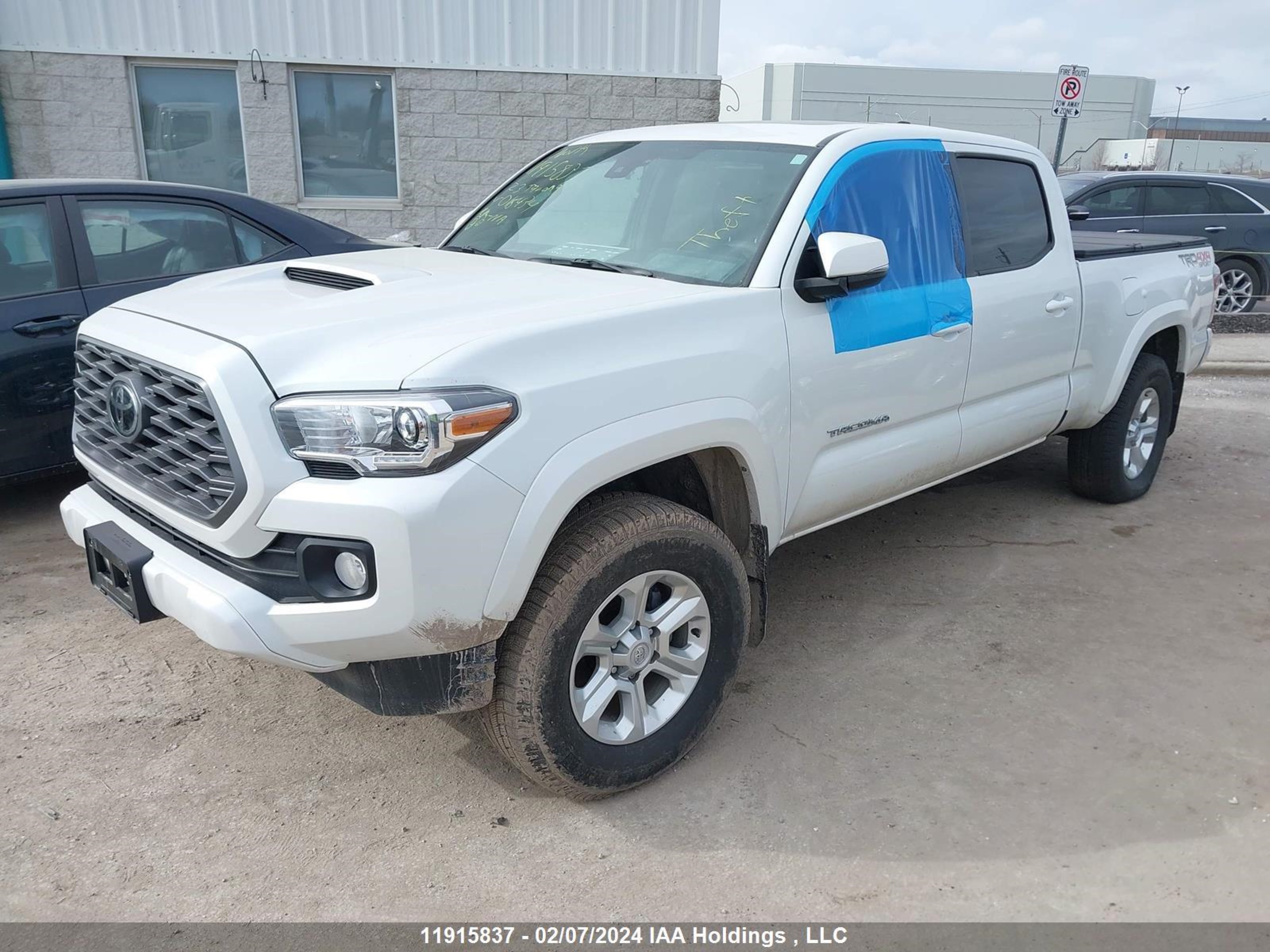 Photo 1 VIN: 3TYDZ5BNXPT018434 - TOYOTA TACOMA 