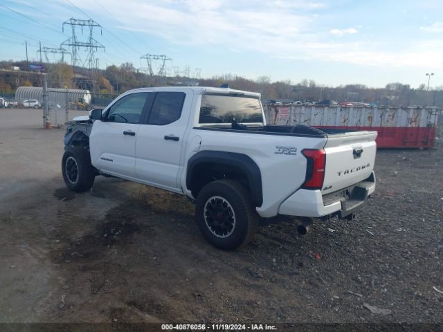 Photo 2 VIN: 3TYLB5JN6RT001778 - TOYOTA TACOMA 